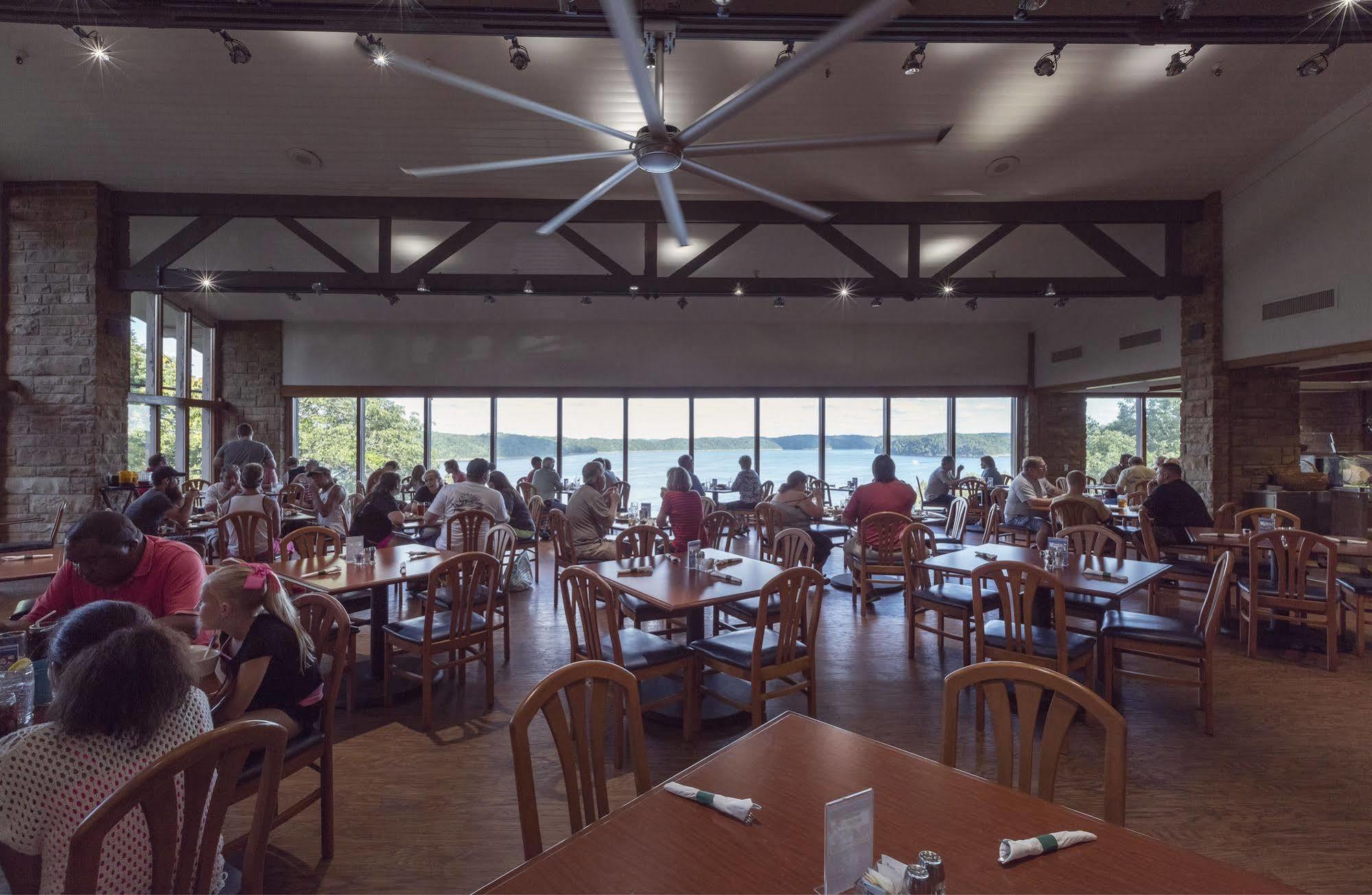 Lake Cumberland State Resort Park Jamestown Esterno foto